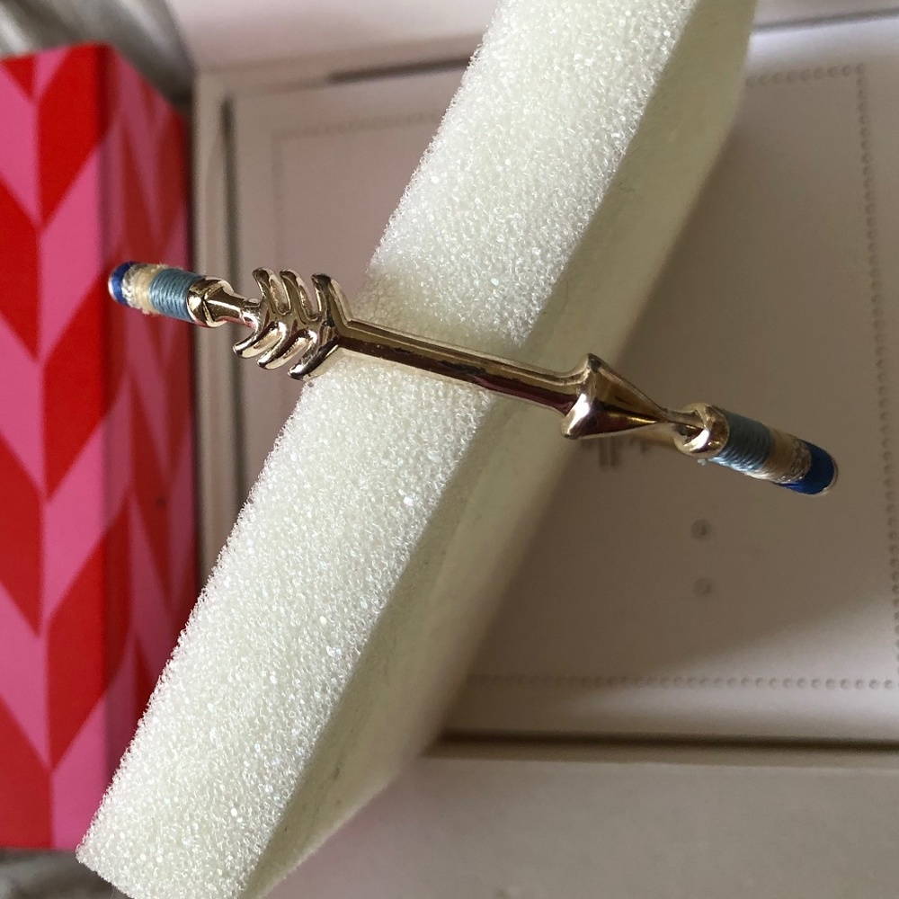 Stella & Dot Silver Voyager Arrow Cuff